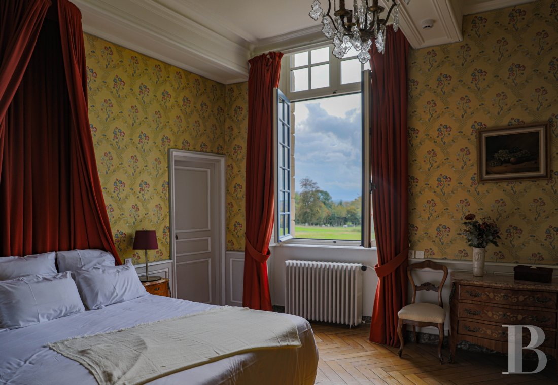 A 17th century chateau dedicated to the splendour of the modern day in Calvados, Normandy - photo  n°15